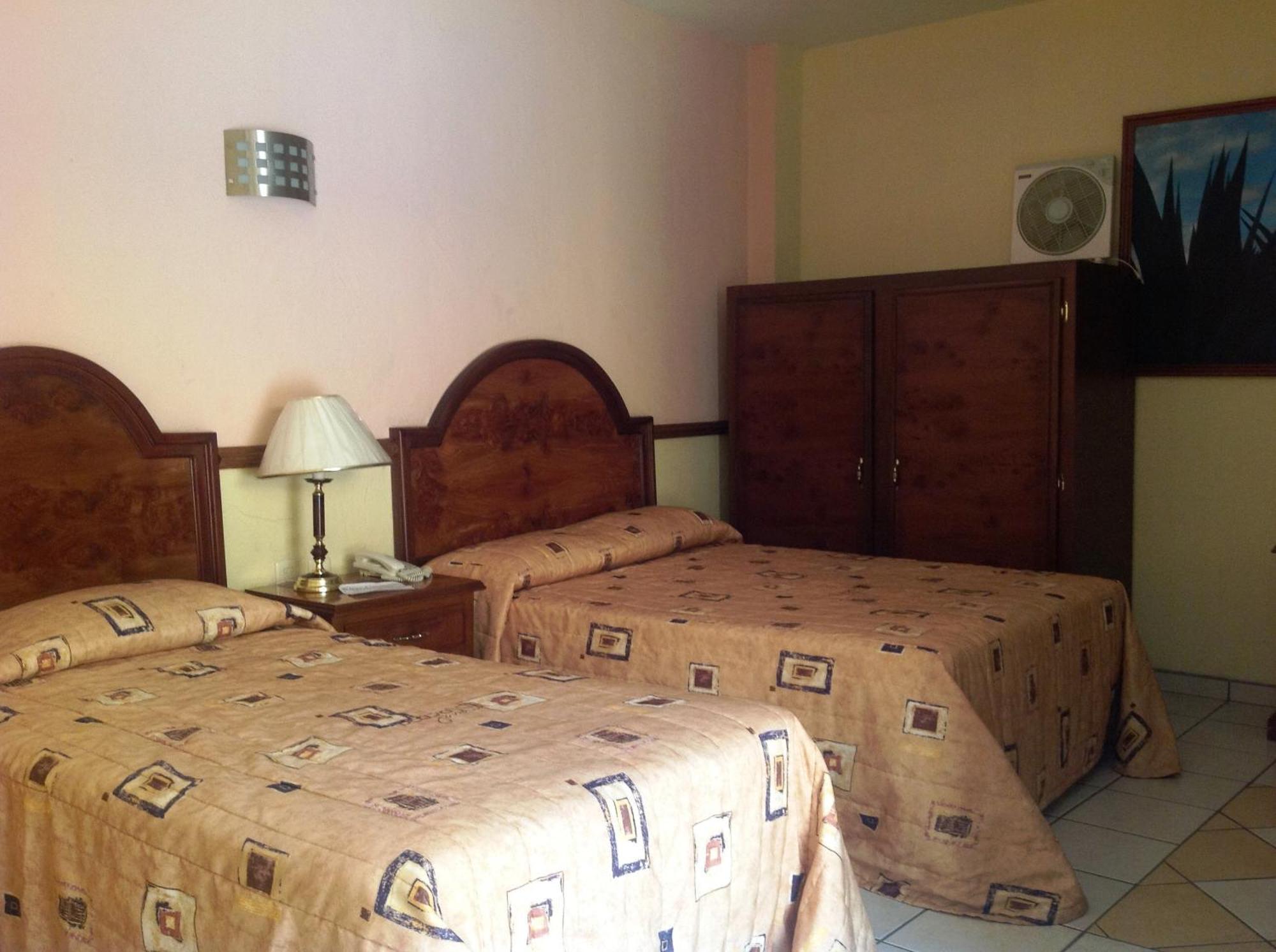 Plaza Jardin Hotel Tequila Eksteriør billede